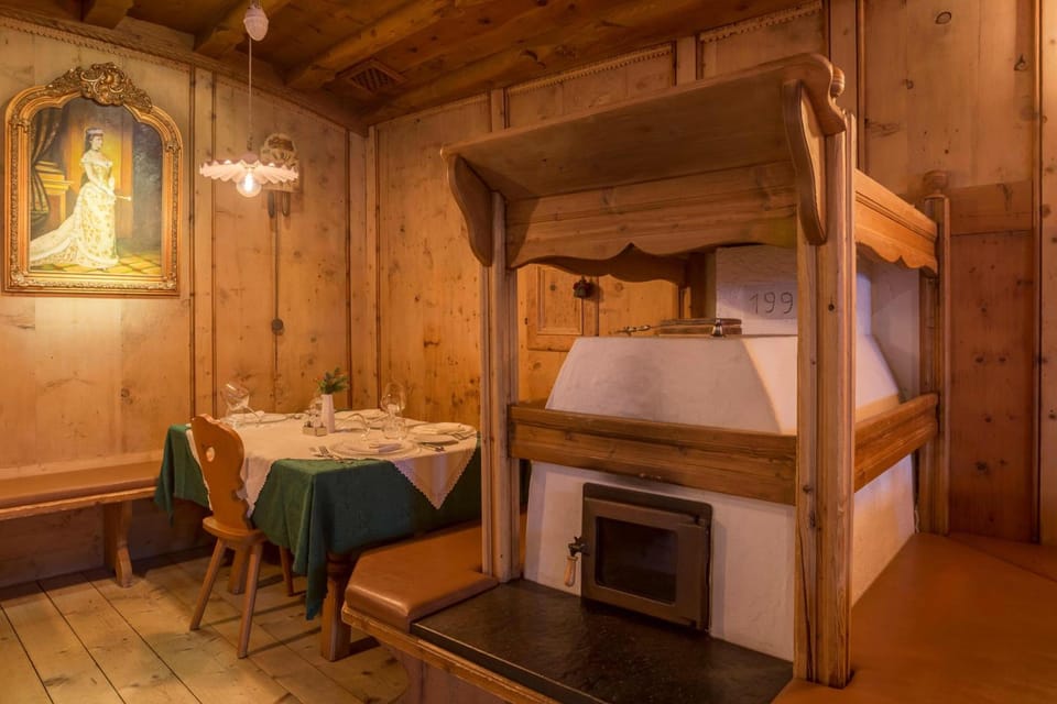 Historic Hotel Ristorante La Stua Hotel in Cavalese