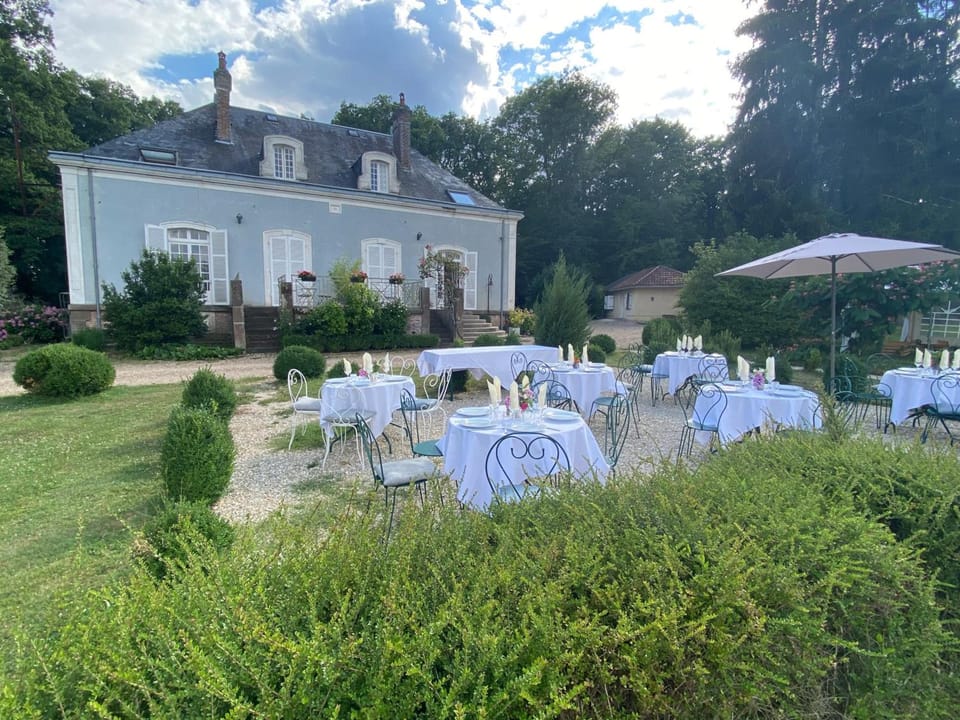 Hotel les Grands Chenes Hotel in Centre-Val de Loire