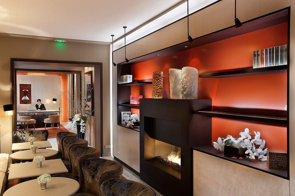 Bar/lounge