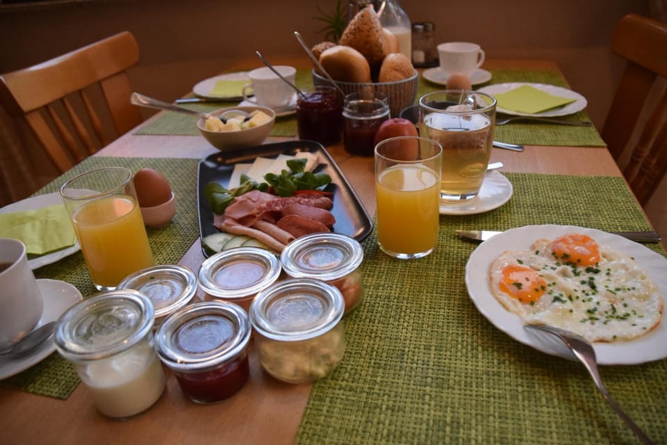 Hotel "Pension Marlis" Hotel in Dresden