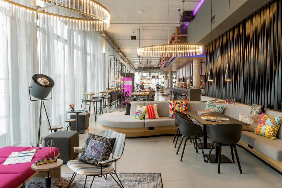 Moxy Ludwigshafen Hotel in Mannheim
