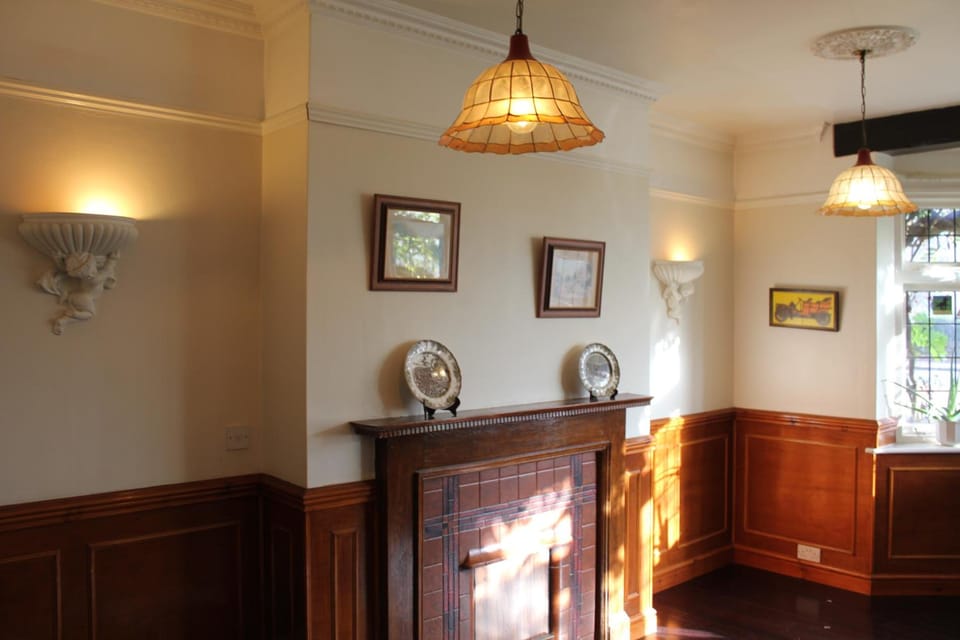 The Dial House Guest House Hotel in Oxford