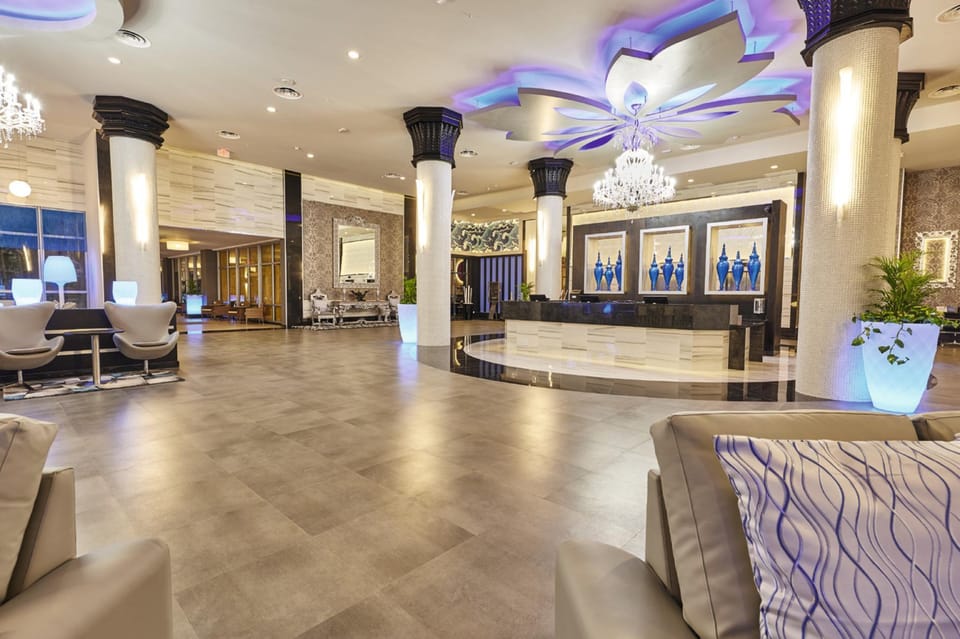 Riu Palace  Paradise Island - Adults Only - All Inclusive Resort in Nassau