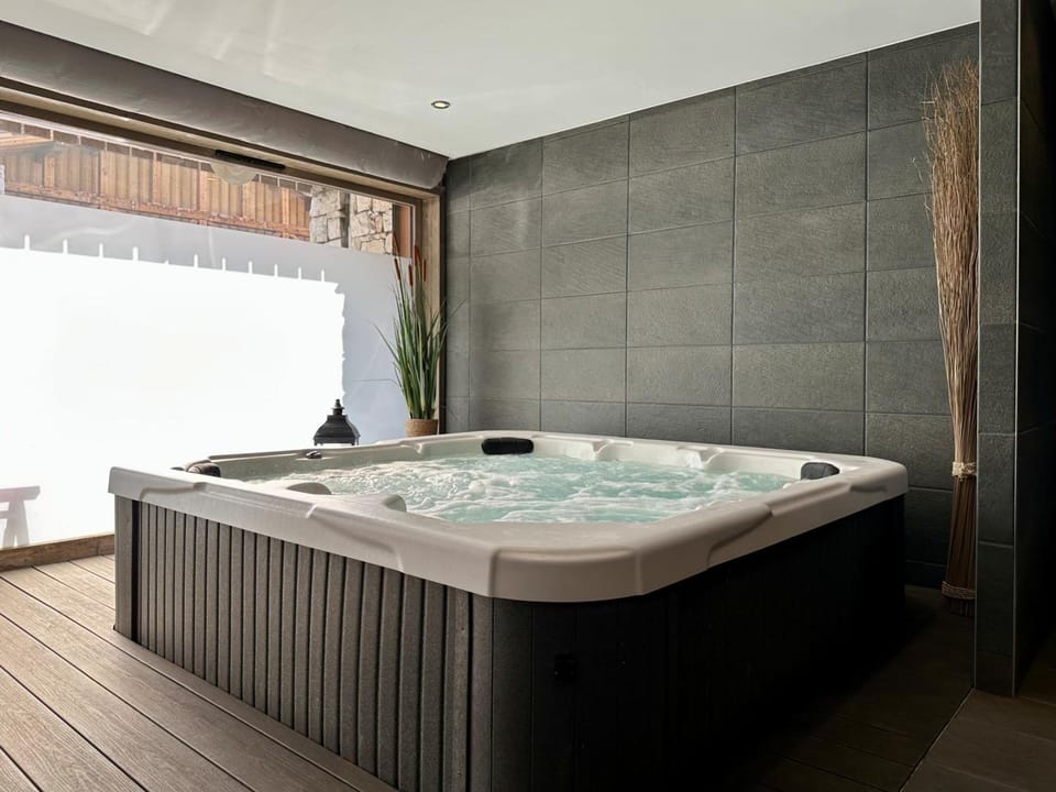 Victoria Lodge, Friendly Hotel Hotel in Val dIsere