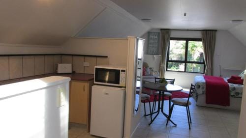 Fantail River Lodge Hotel in Northland