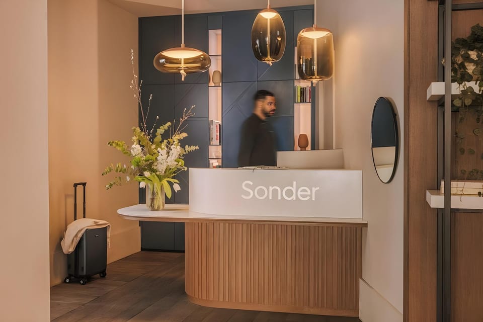 Ikonik Jean Medecin Hotel in Nice