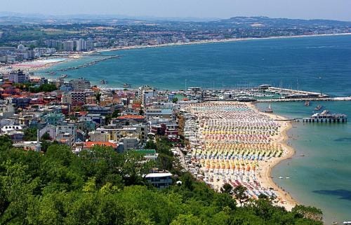 Camere e attico al mare Hotel in Gabicce Mare