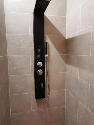 Surrender three bedrooms Hotel in Flanders
