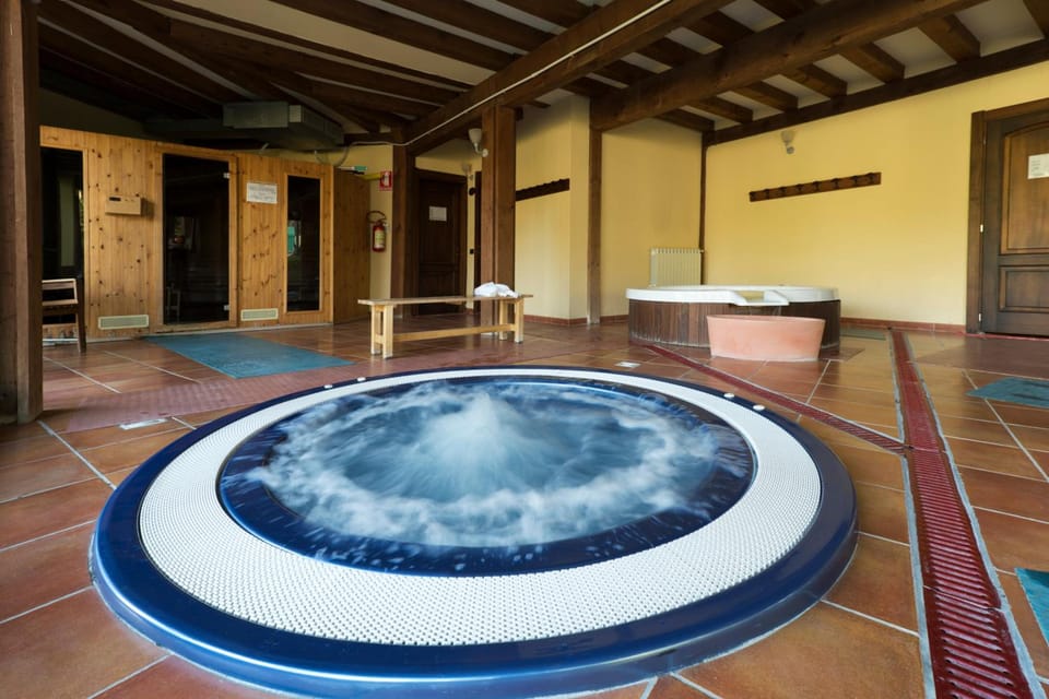 Hotel Ca Fiore Hotel in Bardonecchia