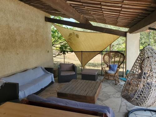Le Jas des Cannebieres Hotel in Provence-Alpes-Côte d'Azur