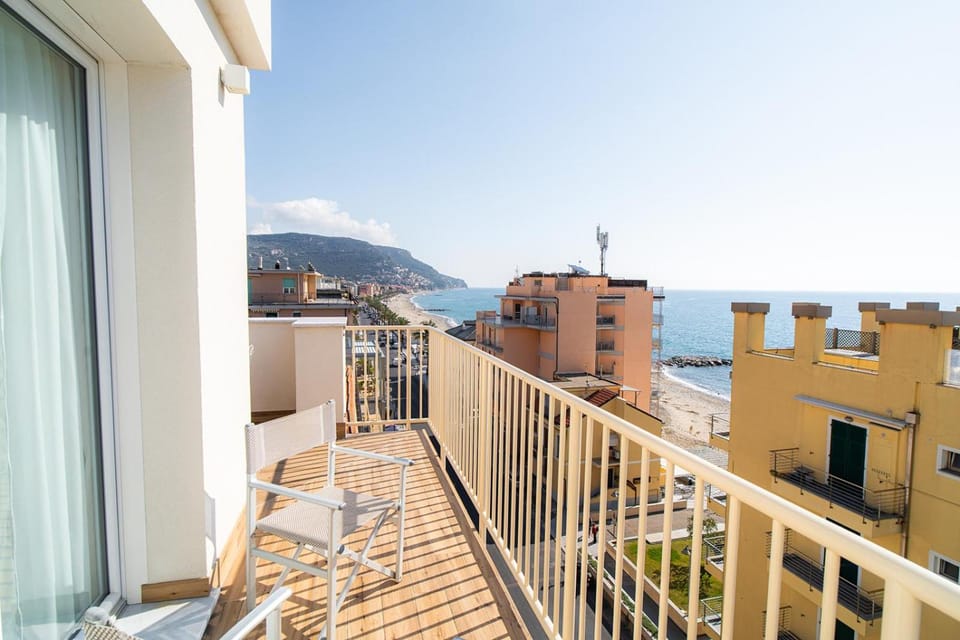 Hotel Continental Hotel in Pietra Ligure