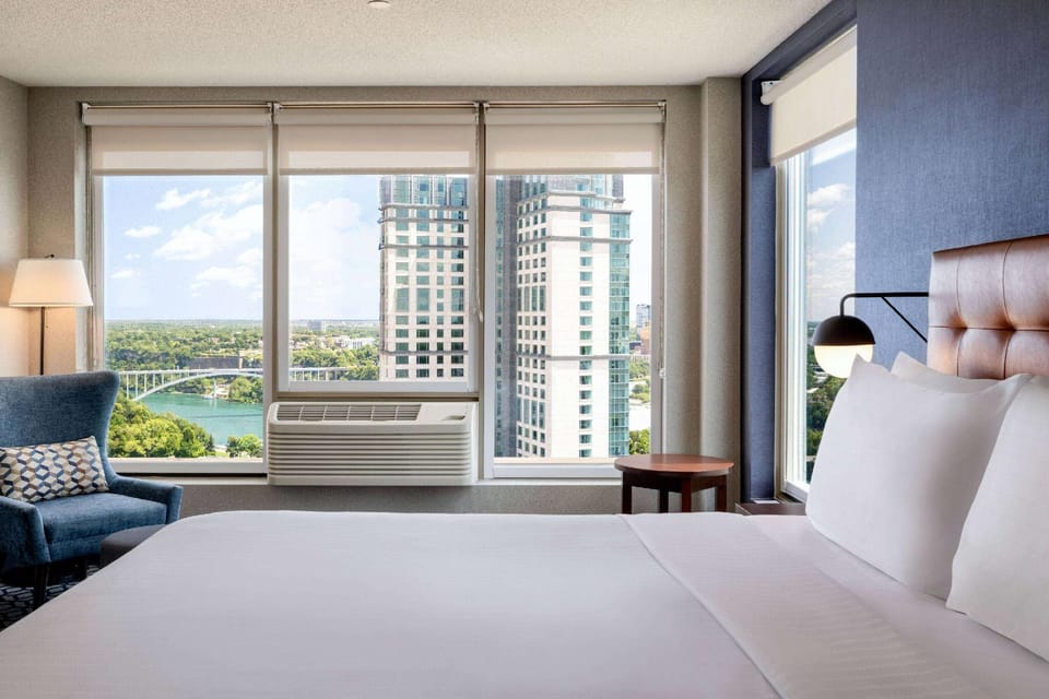 Suite room