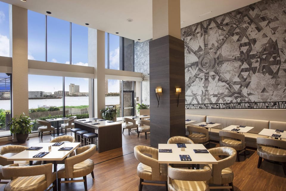Sheraton Norfolk Waterside Hotel Hotel in Norfolk