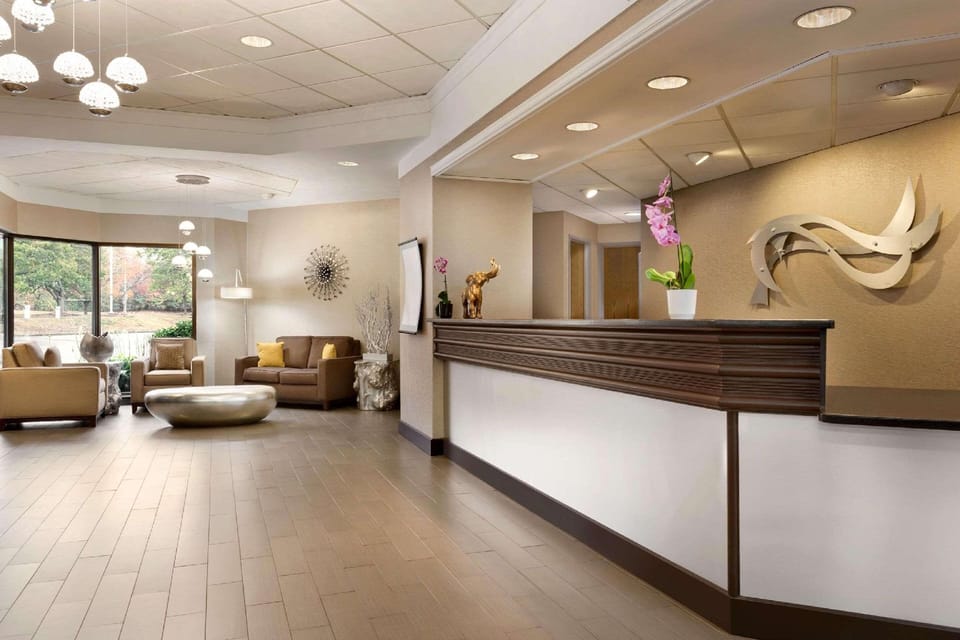Radisson Hotel Akron - Fairlawn Hotel in Fairlawn