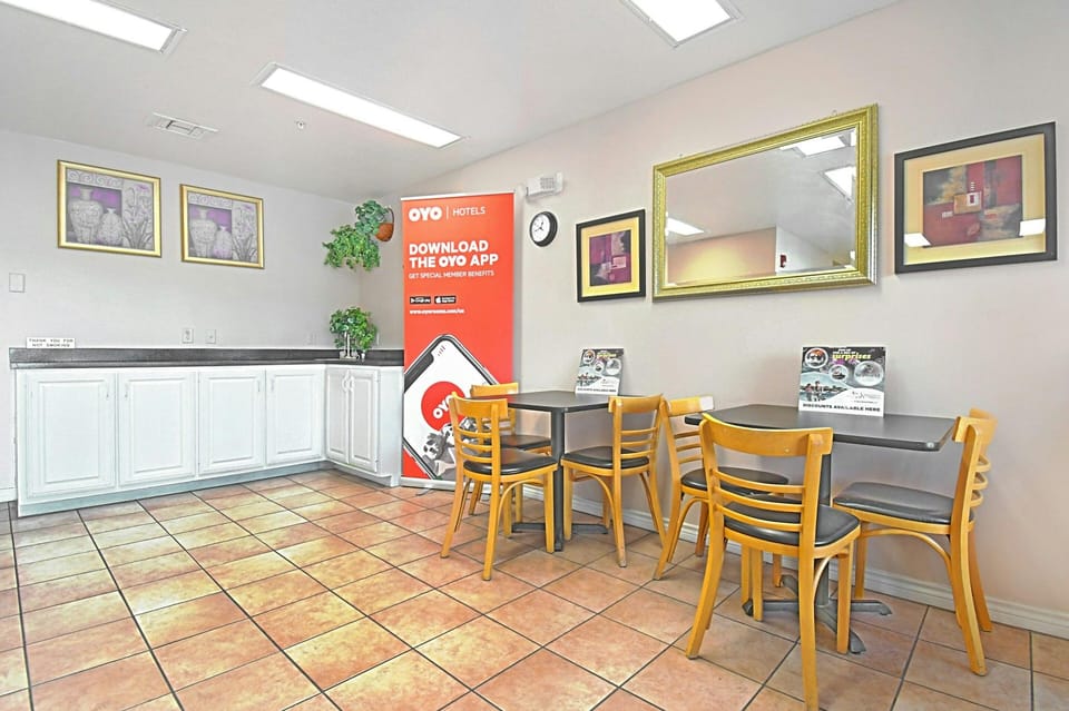 OYO Inn & Suites Medical Center San Antonio Hotel in San Antonio