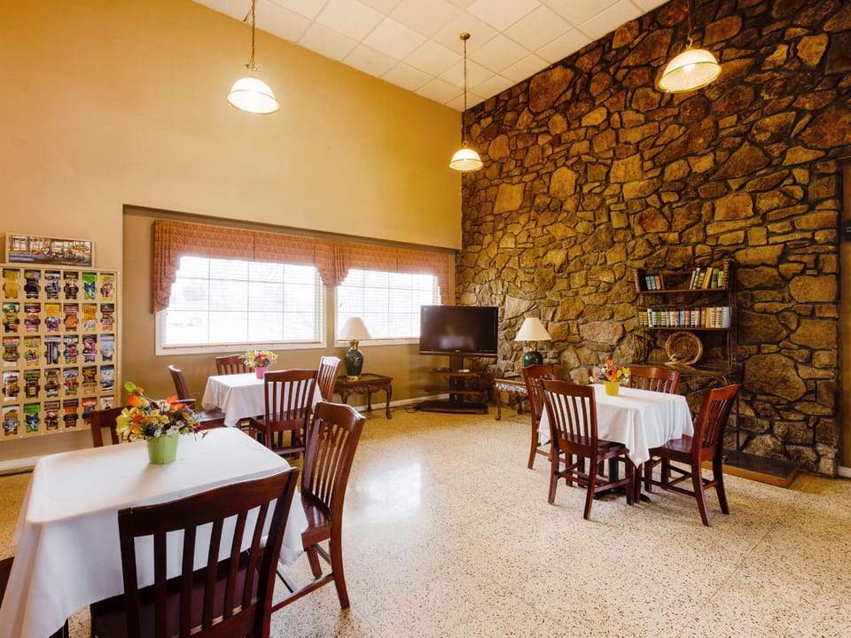 OYO Hotel Lebanon MO I-44 Hotel in Ozark Mountains