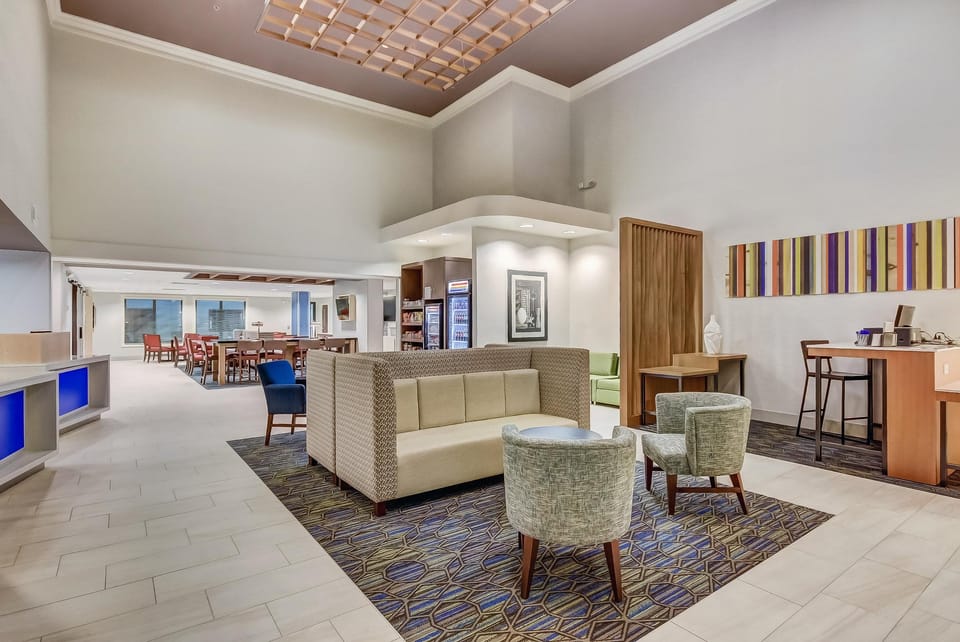 Holiday Inn Express & Suites Greenville Airport By IHG Hotel in Greer