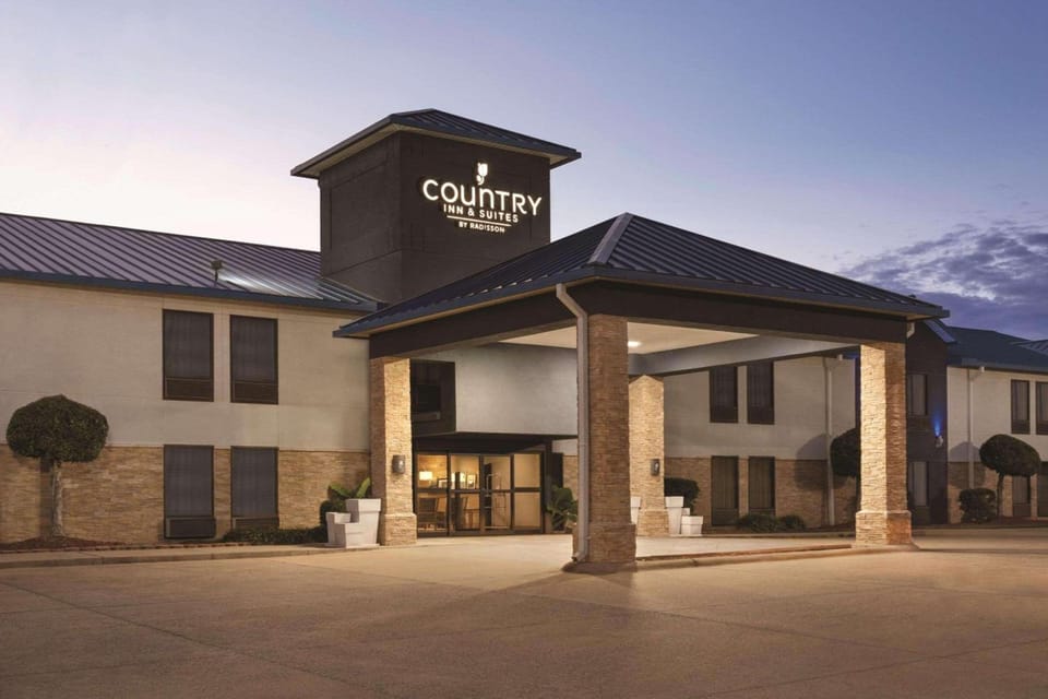 Country Inn & Suites by Radisson, Bryant (Little Rock), AR Hotel in Bryant