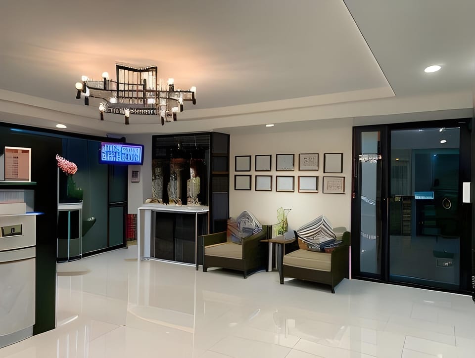 Icare Residence & Hotel Hotel in Bangkok
