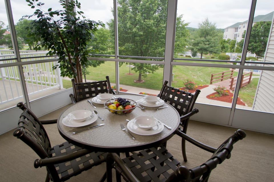 The Suites at Fall Creek Resort in Branson