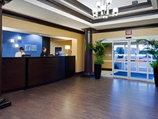Holiday Inn Express & Suites Columbia-Fort Jackson by IHG Hotel in Columbia