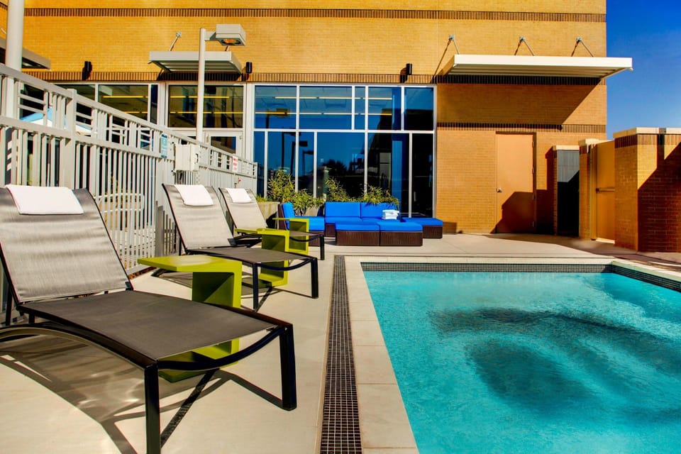 Aloft by Marriott Austin at The Domain Hotel in Austin