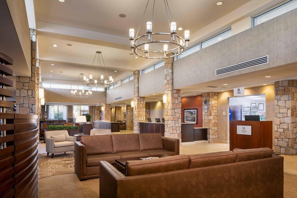 Sheraton Louisville Riverside Hotel Hotel in Clarksville