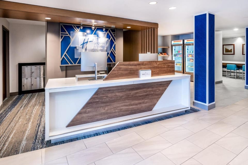 Holiday Inn Express Hotel & Suites Lander By IHG Hotel in Lander