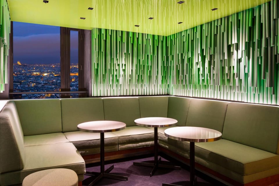 Bar/lounge