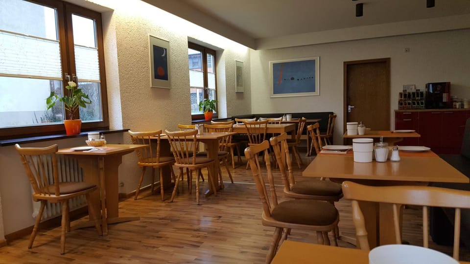 Gastehaus Ruh - Non-Smoking Hotel in Freiburg