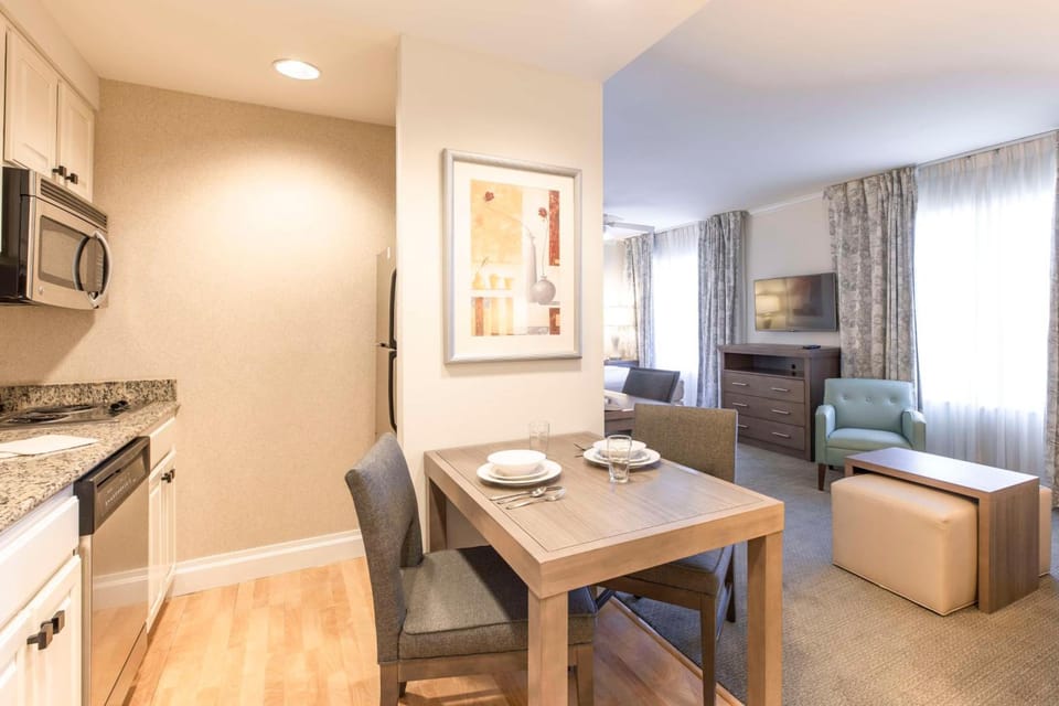 Homewood Suites by Hilton Palm Beach Gardens Hotel in Palm Beach Gardens