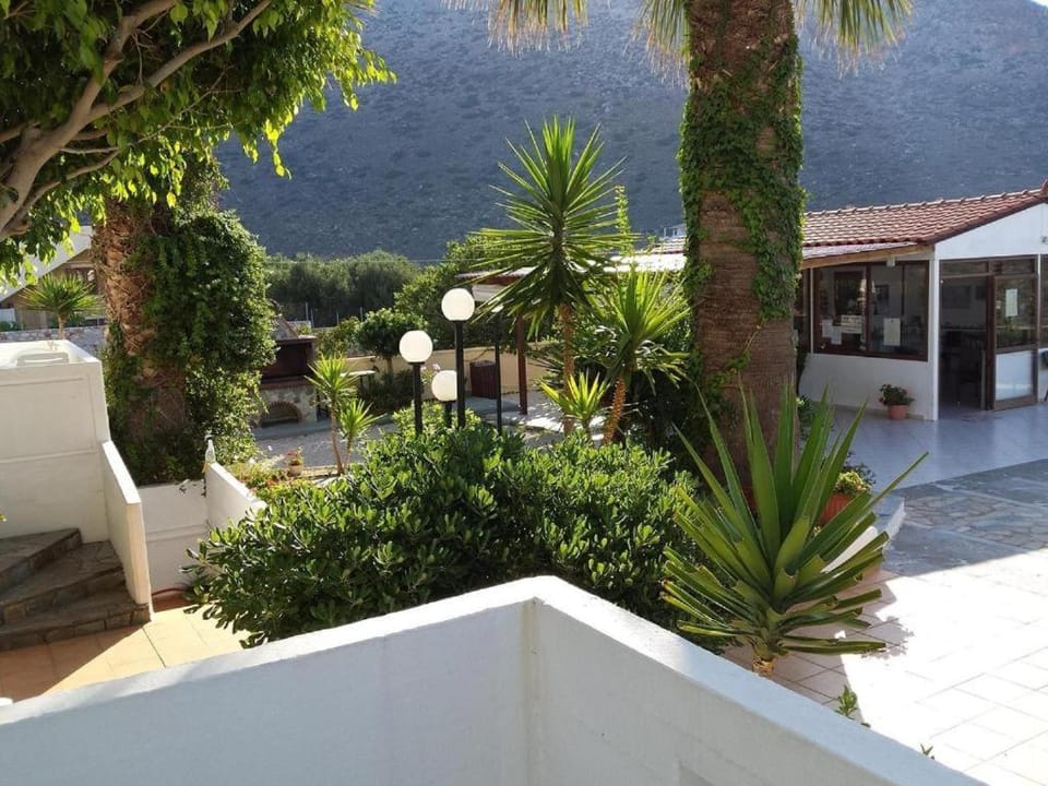 Cathrin Suites Hotel in Crete