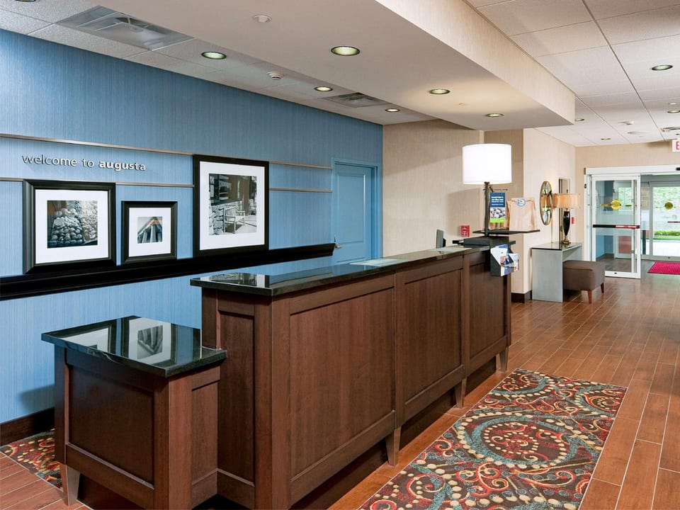 Hampton Inn Augusta Hotel in Augusta