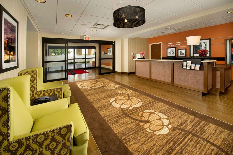 Hampton Inn Uvalde Hotel in Uvalde