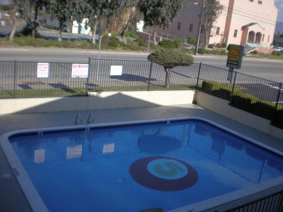 Best 5 Motel Hotel in Salinas