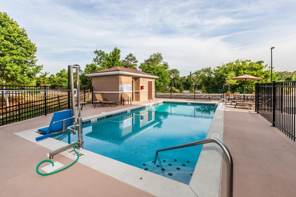 Staybridge Suites Knoxville West By IHG Hotel in Farragut