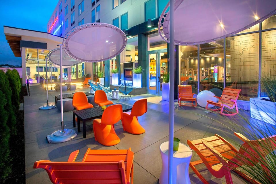 Aloft Buffalo Airport Hotel in Cheektowaga