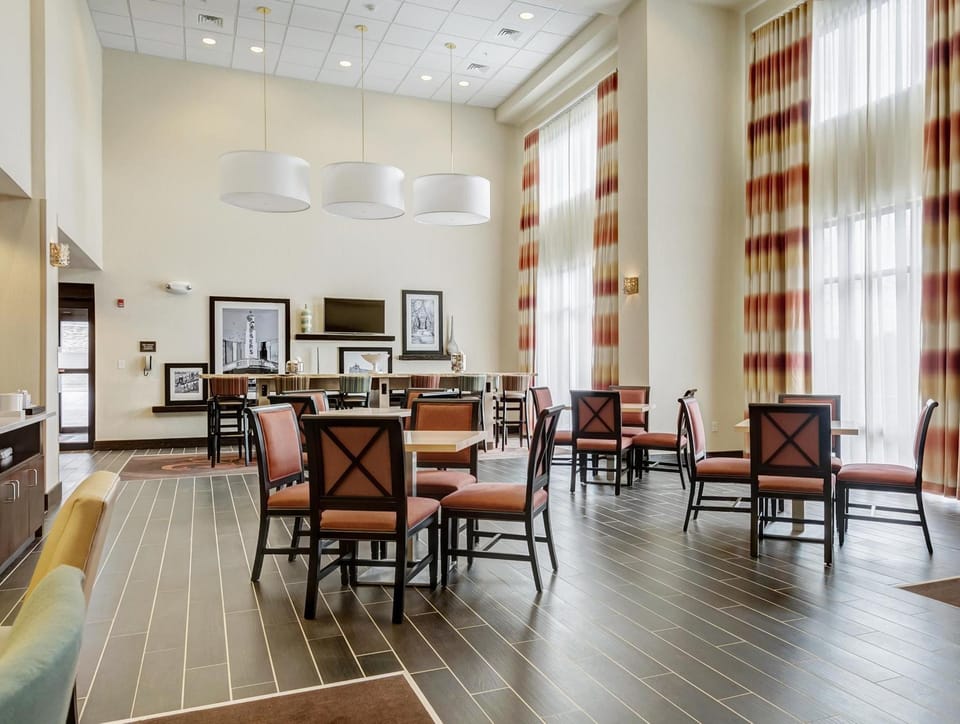 Hampton Inn Poplar Bluff Hotel in Ozark Mountains
