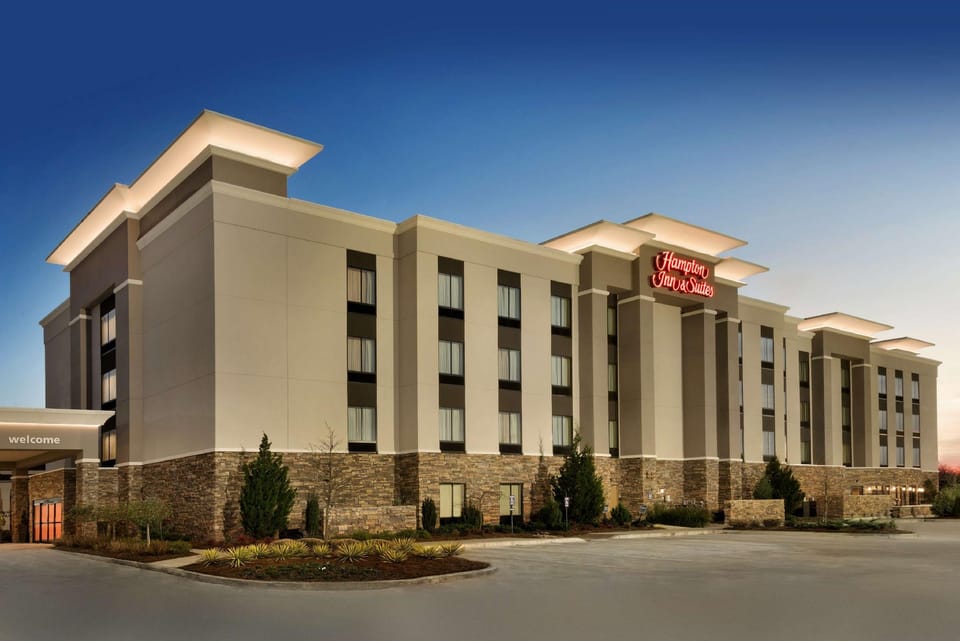 Hampton Inn & Suites Monroe Hotel in Monroe