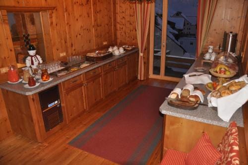 Gasthof Valluga Hotel in Saint Anton am Arlberg