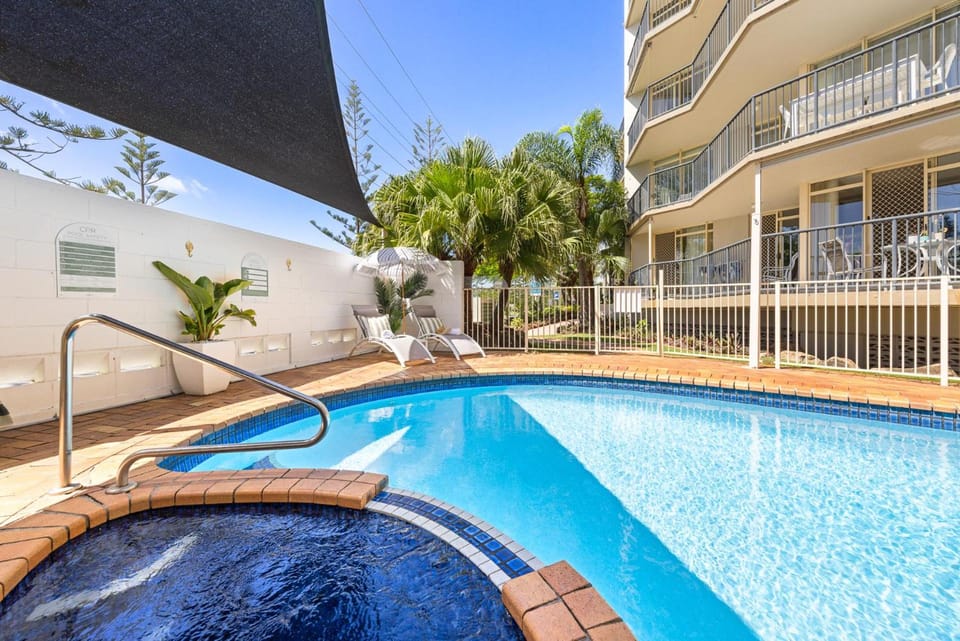 Bayview Beach Holiday Apartments Apartment hotel in Gold Coast