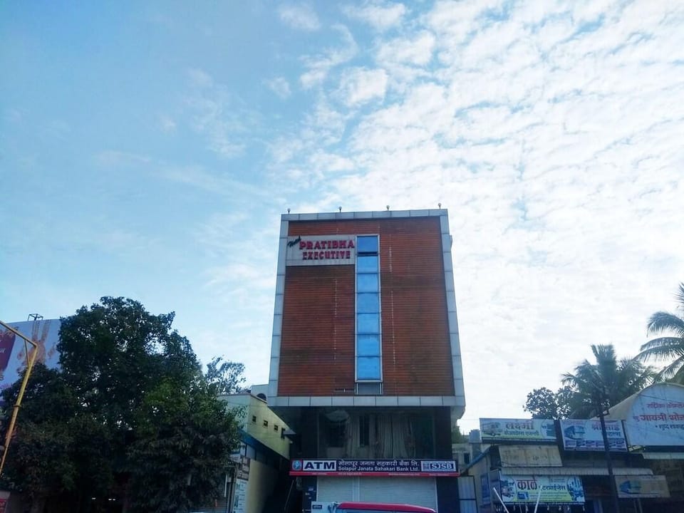 Hotel Pratibha Executive Hotel in Karnataka