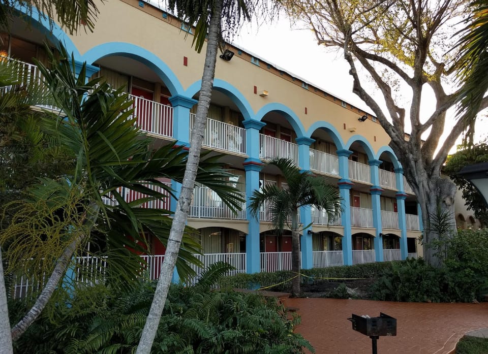 Red Carpet Inn Airport Fort Lauderdale Hotel in Dania Beach