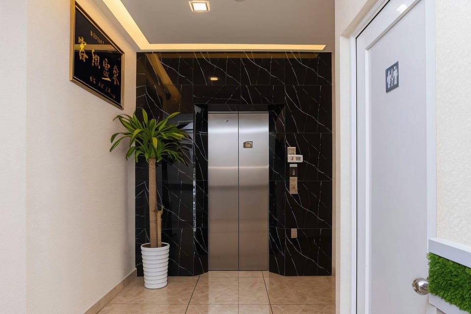 HOTEL 101 Ulu Tiram Hotel in Johor Bahru