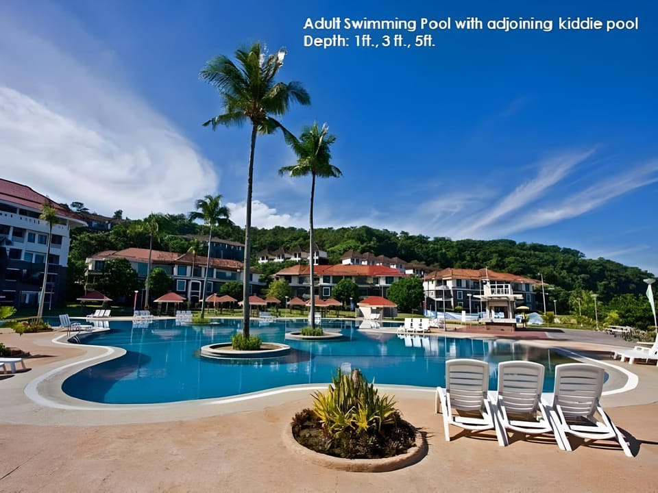Canyon Cove Hotel & Spa Resort in Nasugbu