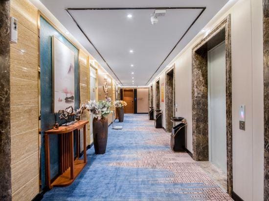 Wanji Lijing Hotel Hotel in Laos