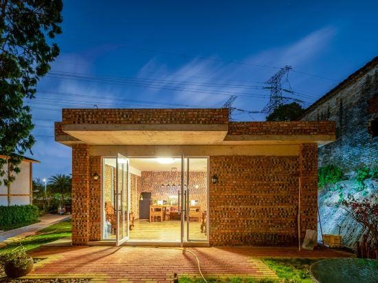 Liyuan Shanshe Homestay Hotel in Guangzhou