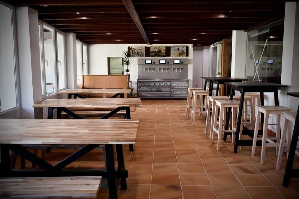 Bar/lounge