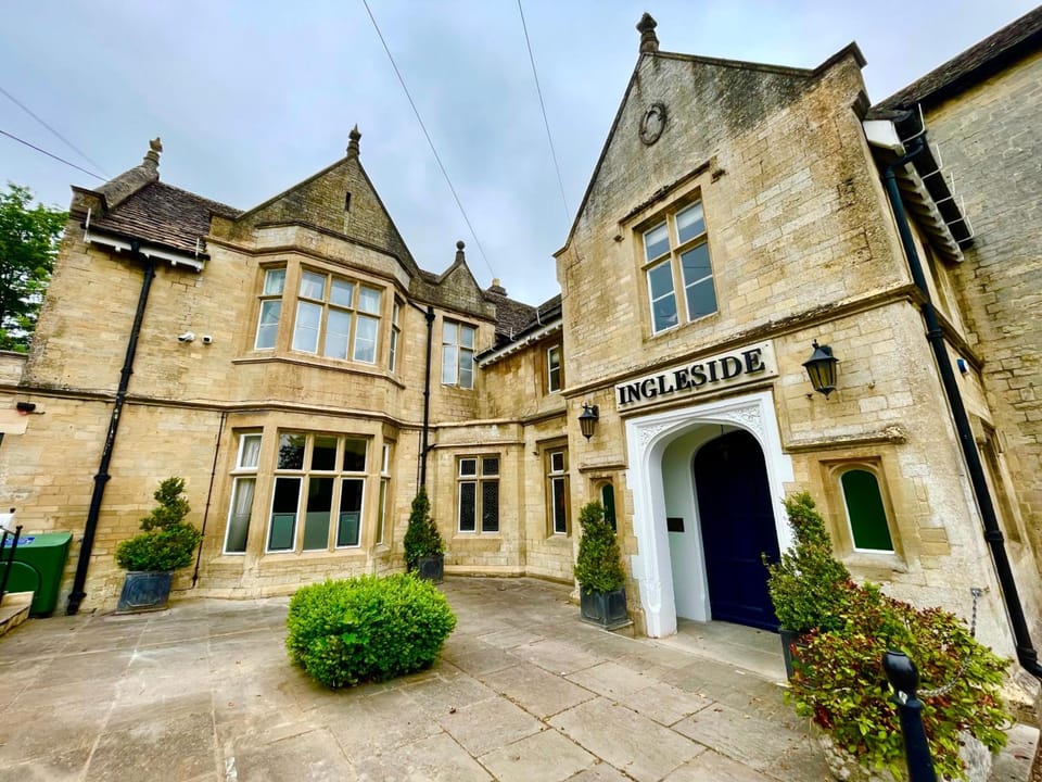 Ingleside House Hotel in Cirencester