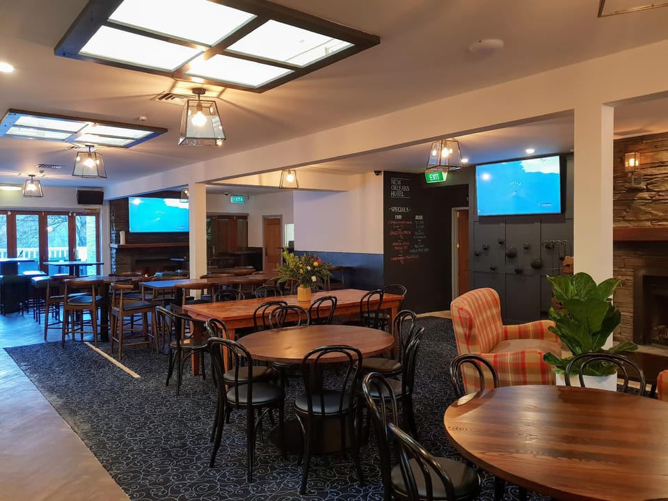 Bar/lounge